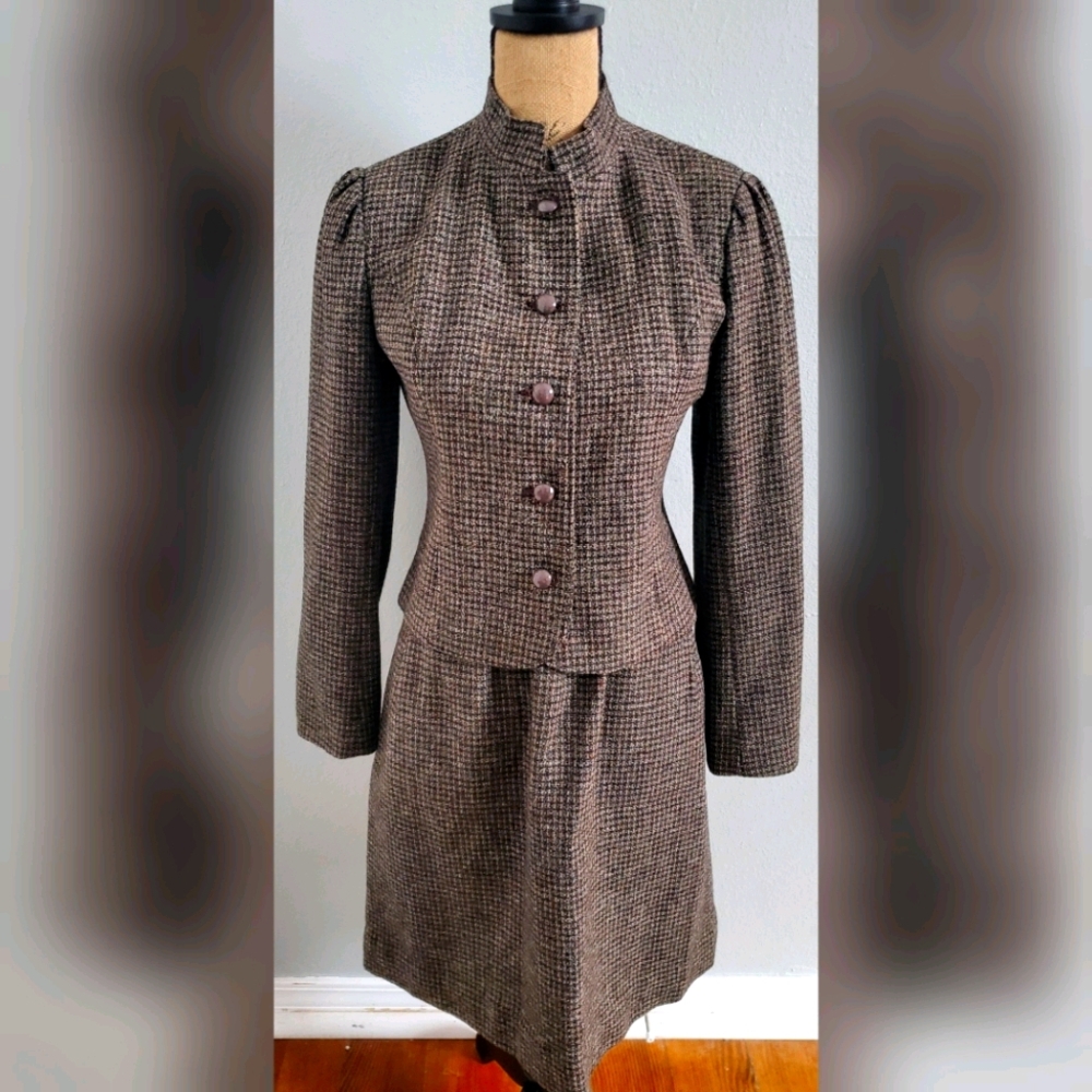 Tweed Skirt